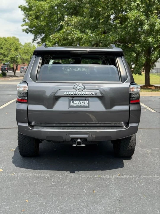 2020 Toyota 4Runner 5th Gen - Image 6 of 18