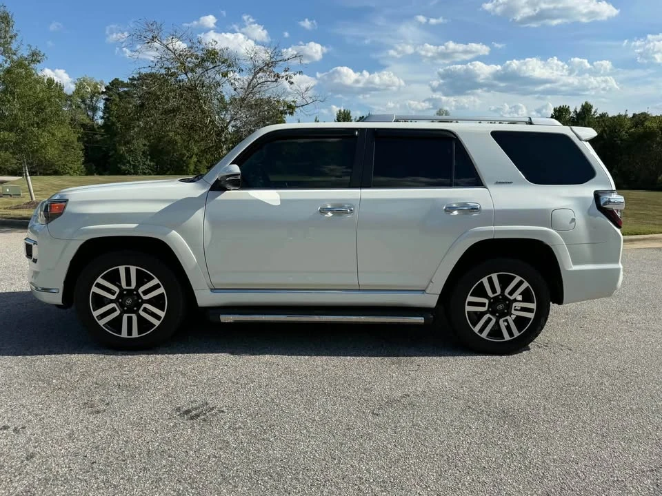 2020 Toyota 4Runner 5th Gen - Image 6 of 20