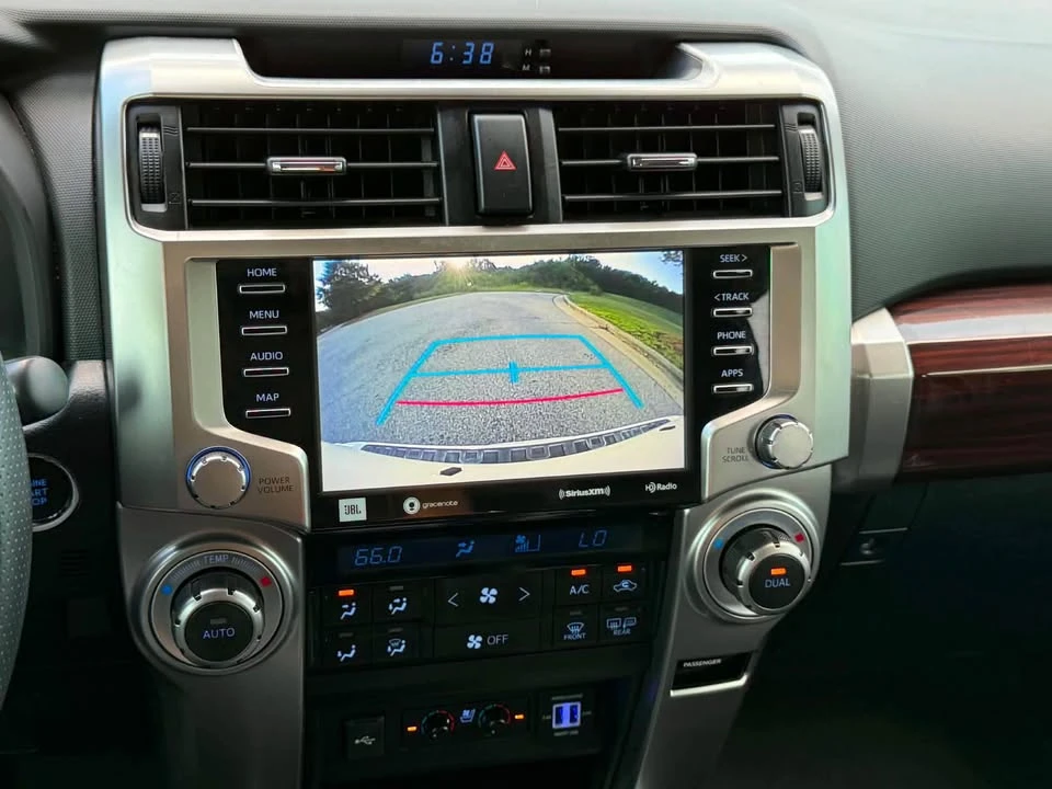 2020 Toyota 4Runner 5th Gen - Image 18 of 20