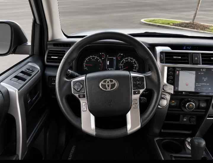 2020 Toyota 4Runner 5th Gen - Image 11 of 14