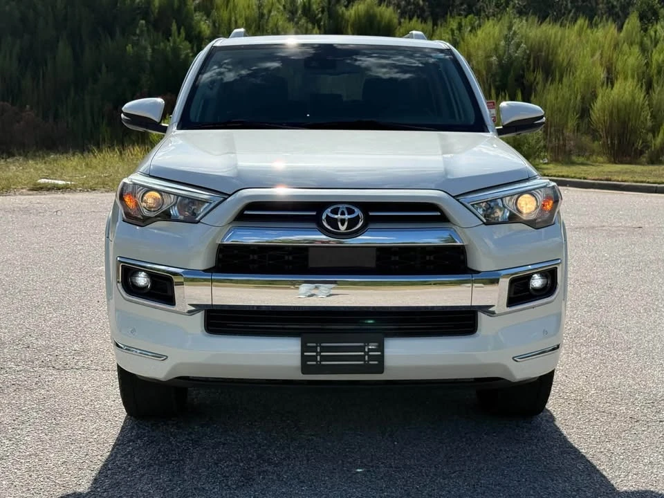 2020 Toyota 4Runner 5th Gen - Image 4 of 20