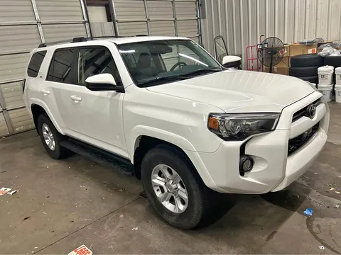 2020 Toyota 4Runner SR5 Sport Utility 2D
