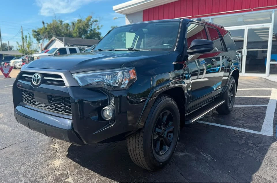 2020 Toyota 4Runner 5th Gen - Image 2 of 11