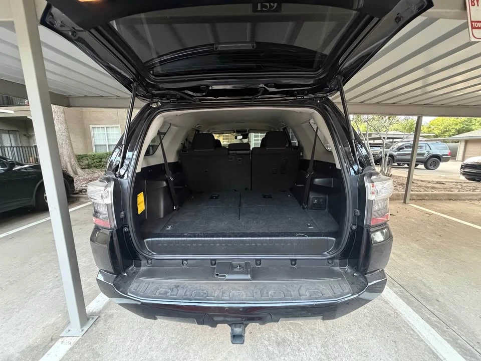 2020 Toyota 4Runner 5th Gen - Image 9 of 16