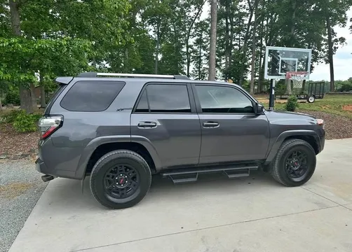2020 Toyota 4Runner SR5 Sport Utility 2D