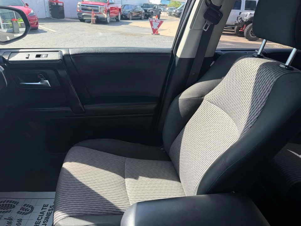 2020 Toyota 4Runner 5th Gen - Image 18 of 19