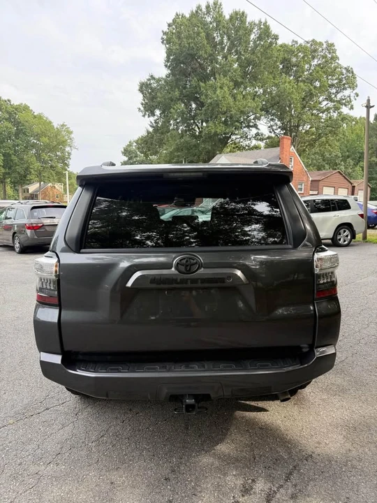 2020 Toyota 4Runner 5th Gen - Image 5 of 20