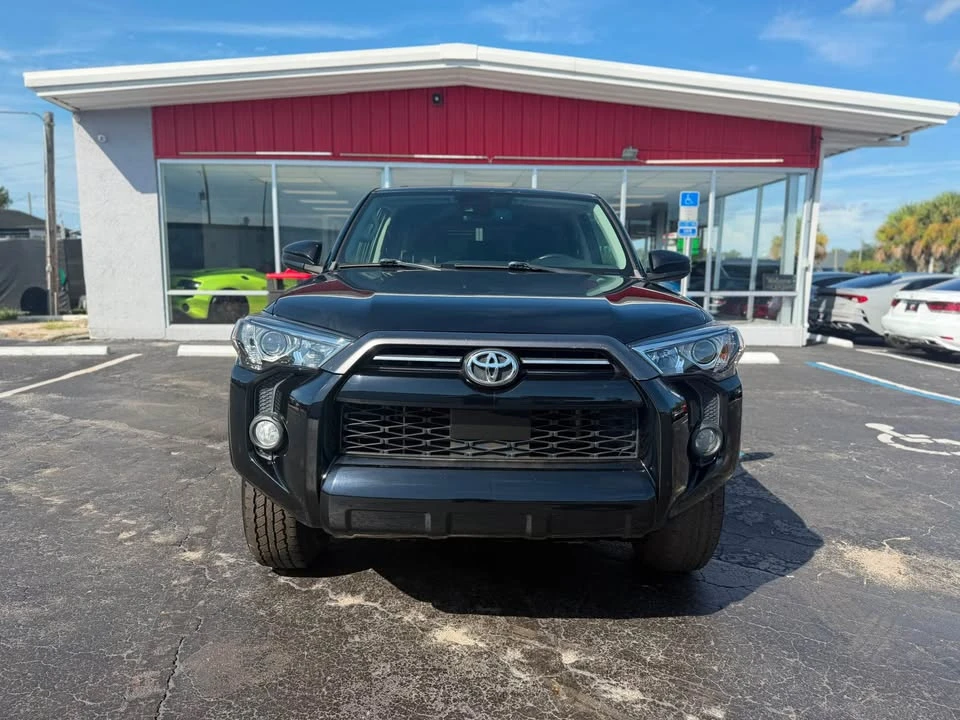 2020 Toyota 4Runner 5th Gen - Image 2 of 17