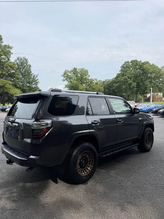 2020 Toyota 4Runner 5th Gen - Image 4 of 20