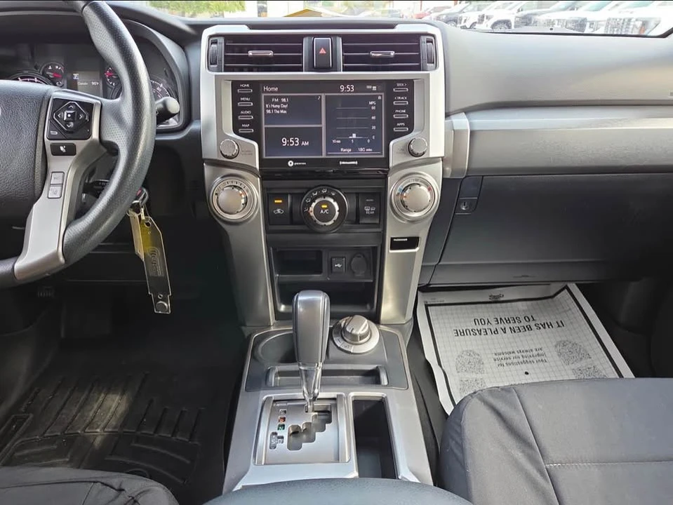 2020 Toyota 4Runner 5th Gen - Image 17 of 18