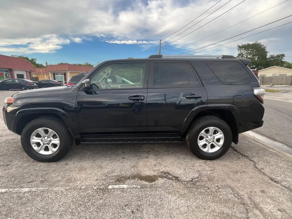 2020 Toyota 4Runner 5th Gen - Image 2 of 10