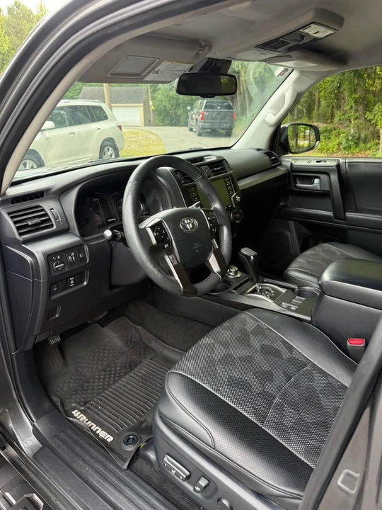 2020 Toyota 4Runner 5th Gen - Image 7 of 20