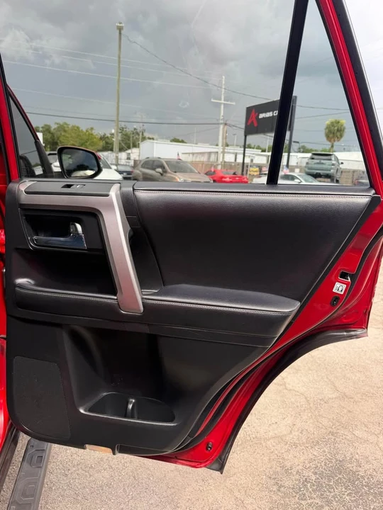 2020 Toyota 4Runner 5th Gen - Image 8 of 18