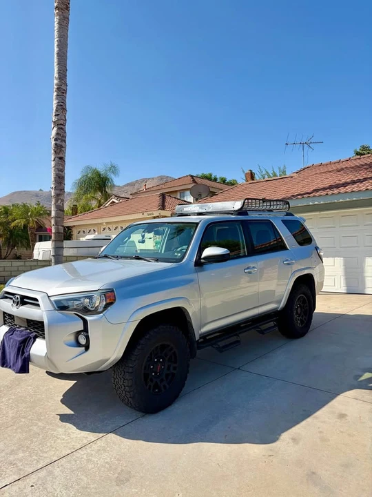 2020 Toyota 4Runner 5th Gen - Image 2 of 13