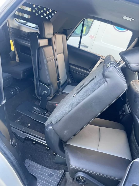 2020 Toyota 4Runner 5th Gen - Image 7 of 9