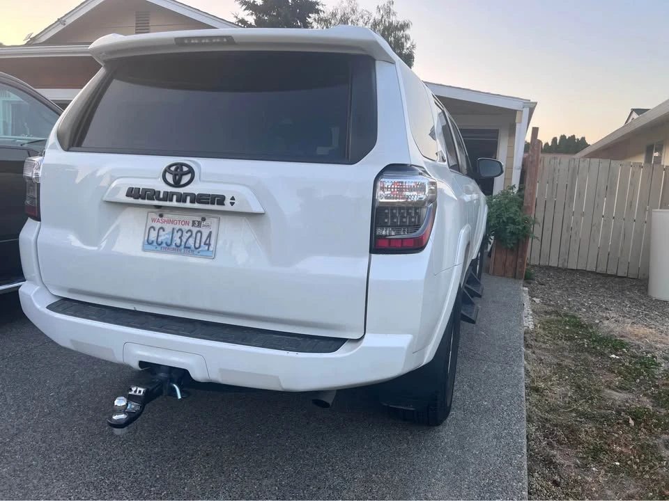 2020 Toyota 4Runner 5th Gen - Image 2 of 9