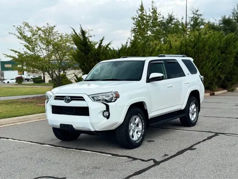 2020 Toyota 4Runner SR5 Sport Utility 4D