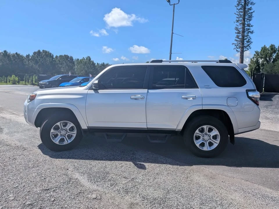 2020 Toyota 4Runner 5th Gen - Image 8 of 14