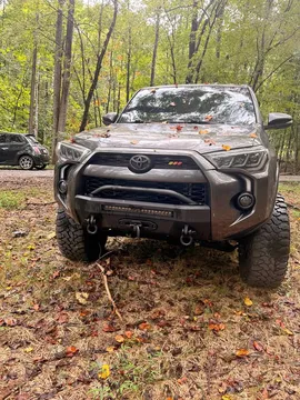 2020 Toyota 4Runner SR5 Sport Utility 4D