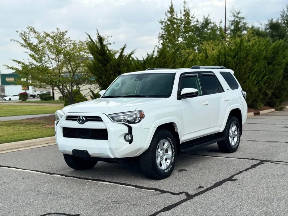 2020 Toyota 4Runner 5th Gen - Image 2 of 20