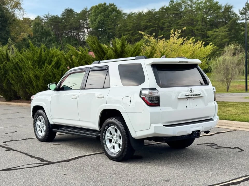 2020 Toyota 4Runner 5th Gen - Image 8 of 20