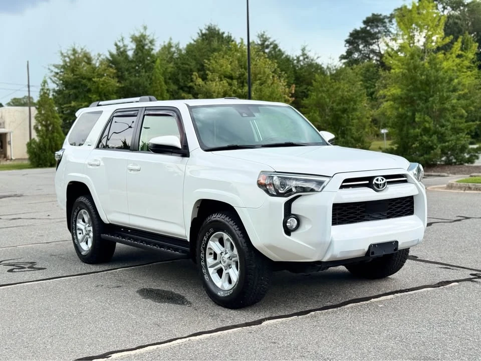 2020 Toyota 4Runner 5th Gen - Image 3 of 20