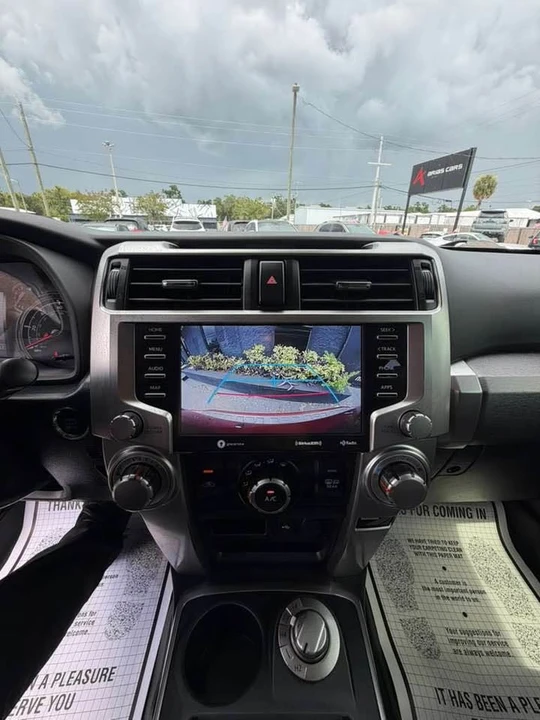 2020 Toyota 4Runner 5th Gen - Image 15 of 19