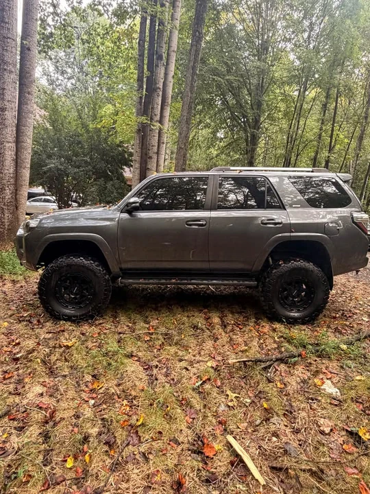 2020 Toyota 4Runner 5th Gen - Image 2 of 4