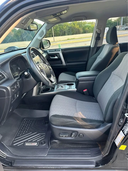 2020 Toyota 4Runner 5th Gen - Image 5 of 10