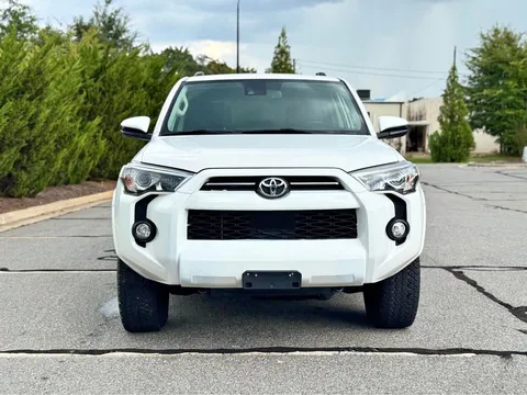 2020 Toyota 4Runner SR5 Sport Utility 4D