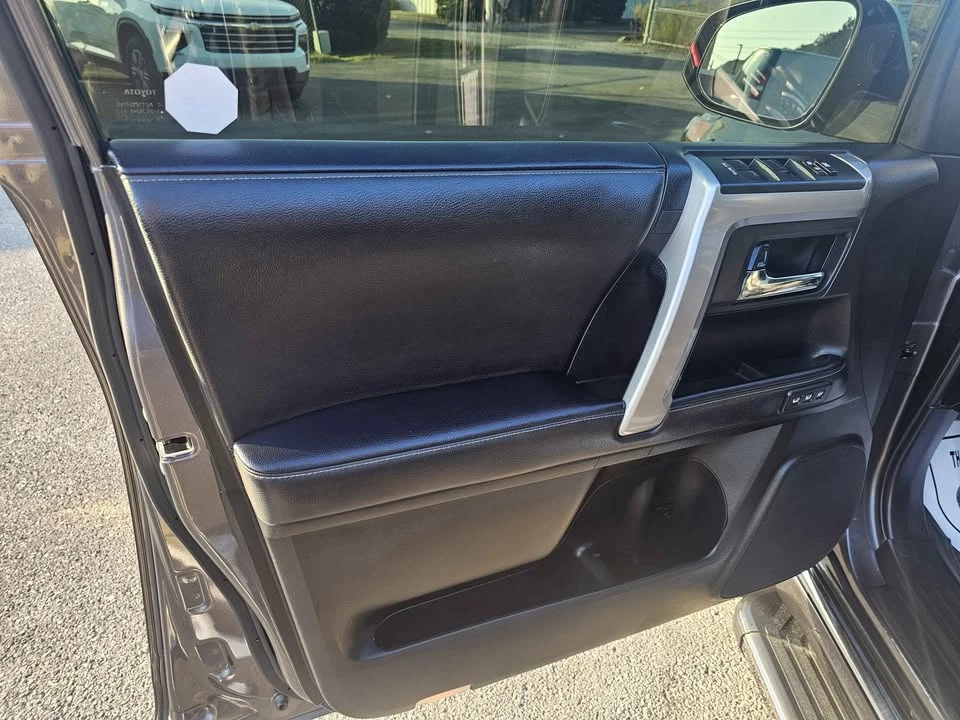 2020 Toyota 4Runner 5th Gen - Image 6 of 18