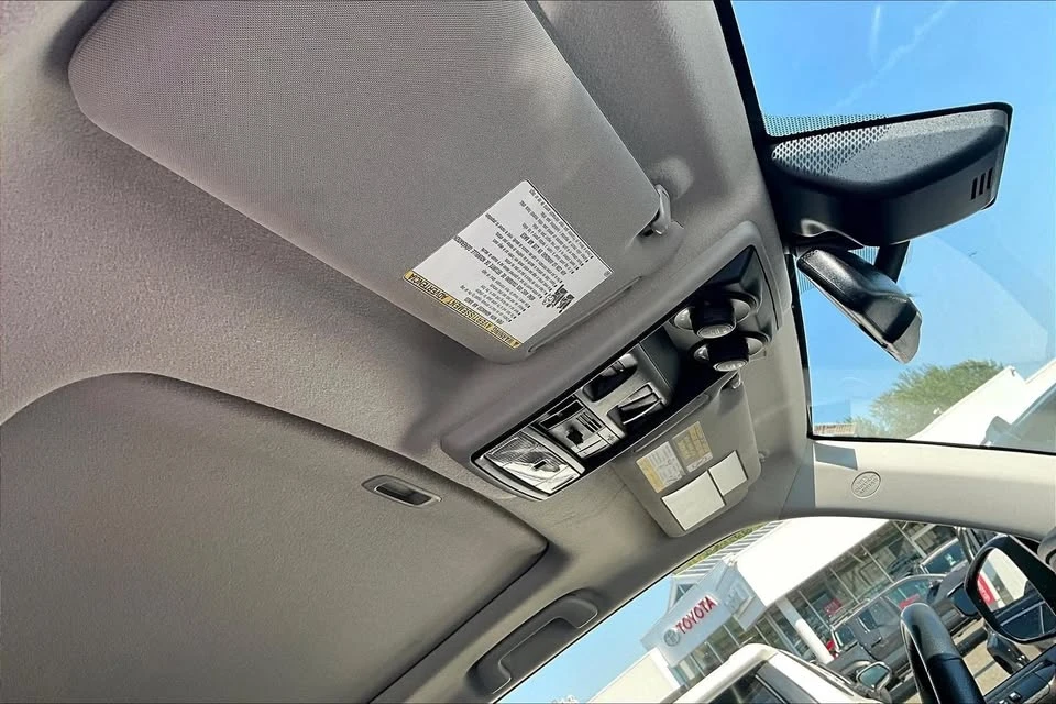 2020 Toyota 4Runner 5th Gen - Image 8 of 18