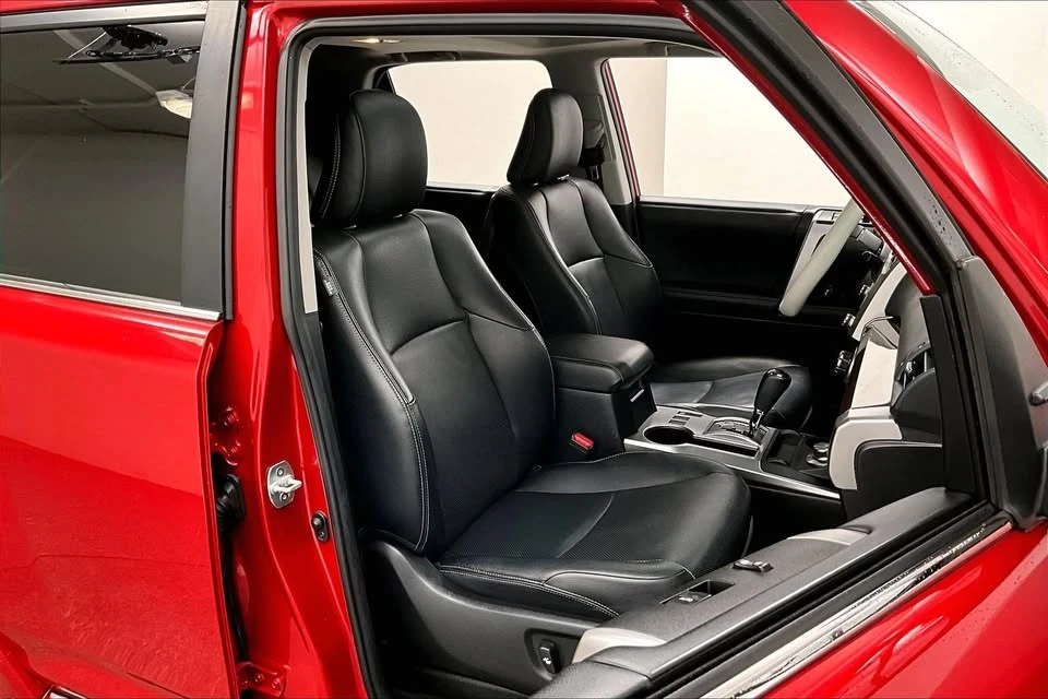 2020 Toyota 4Runner 5th Gen - Image 13 of 20