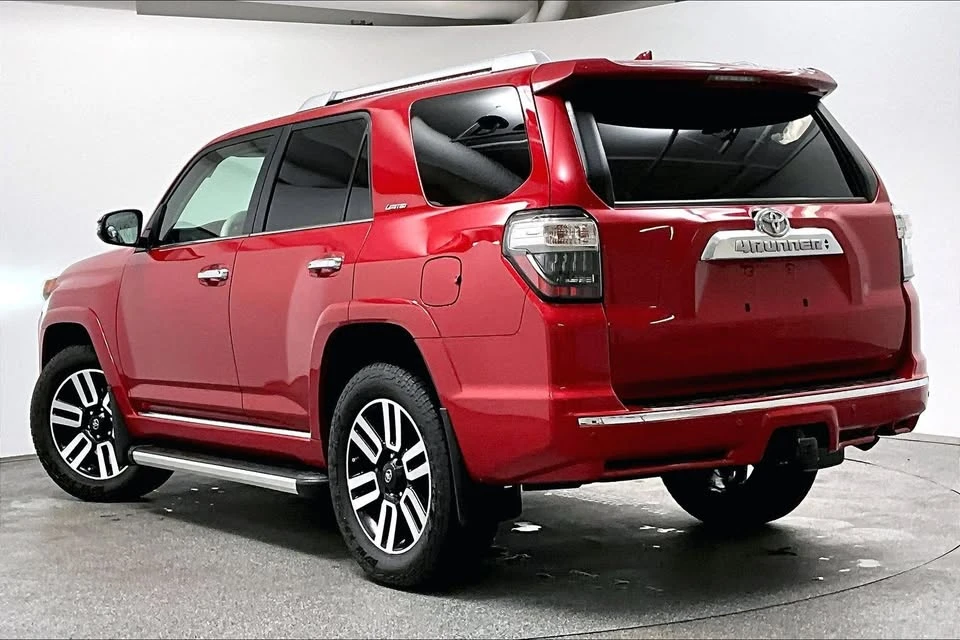 2020 Toyota 4Runner 5th Gen - Image 4 of 20