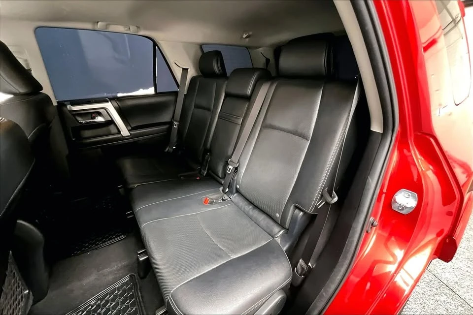 2020 Toyota 4Runner 5th Gen - Image 14 of 20
