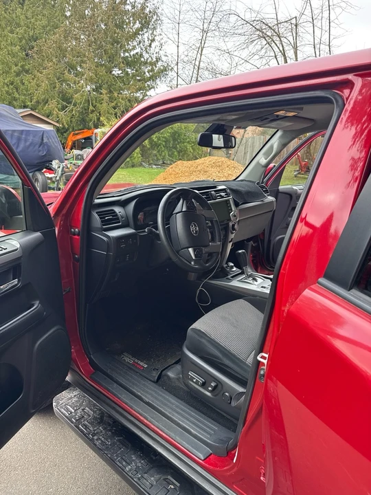 2020 Toyota 4Runner 5th Gen - Image 19 of 21