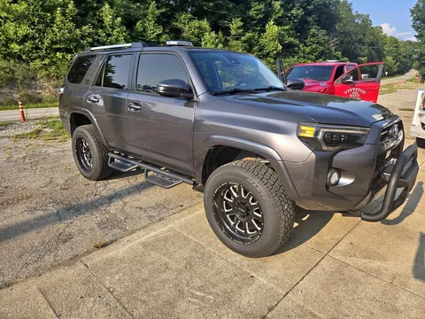 2020 Toyota 4Runner Sport SUV 4D