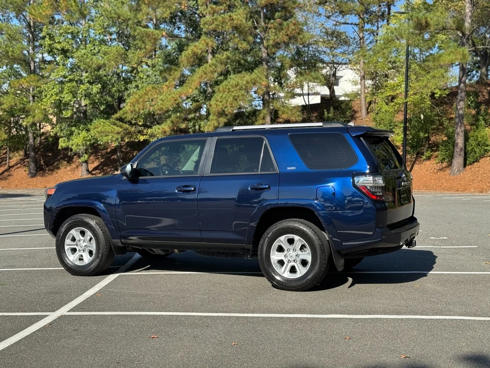 2020 Toyota 4Runner 5th Gen - Image 7 of 12