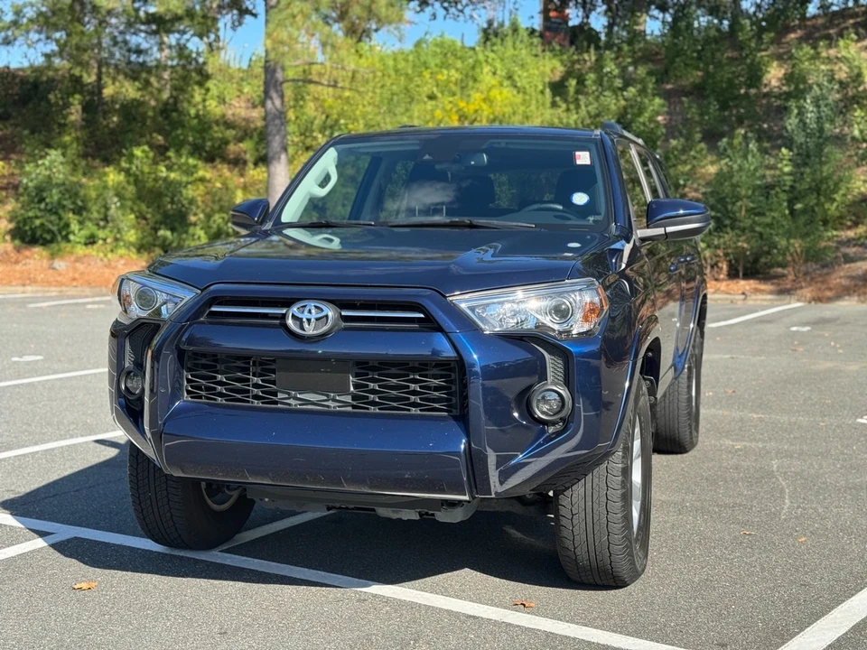 2020 Toyota 4Runner 5th Gen - Image 3 of 12