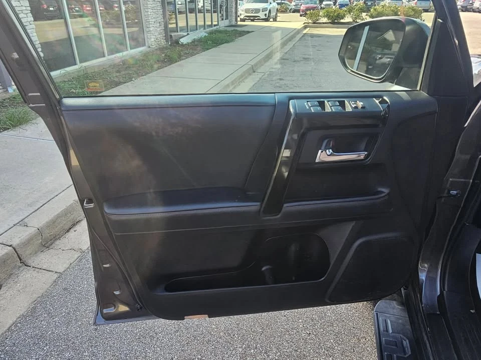 2020 Toyota 4Runner 5th Gen - Image 14 of 18