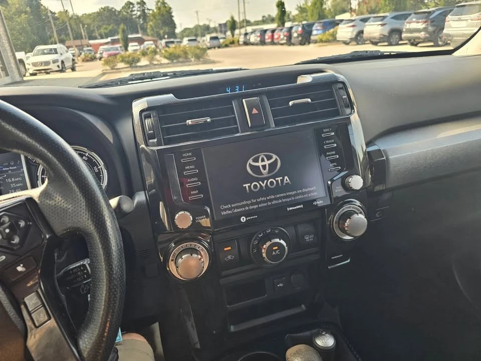 2020 Toyota 4Runner 5th Gen - Image 16 of 18