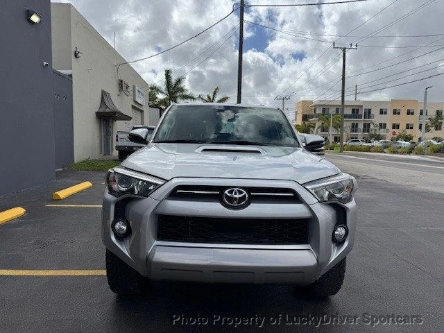 2020 Toyota 4Runner 5th Gen - Image 3 of 9