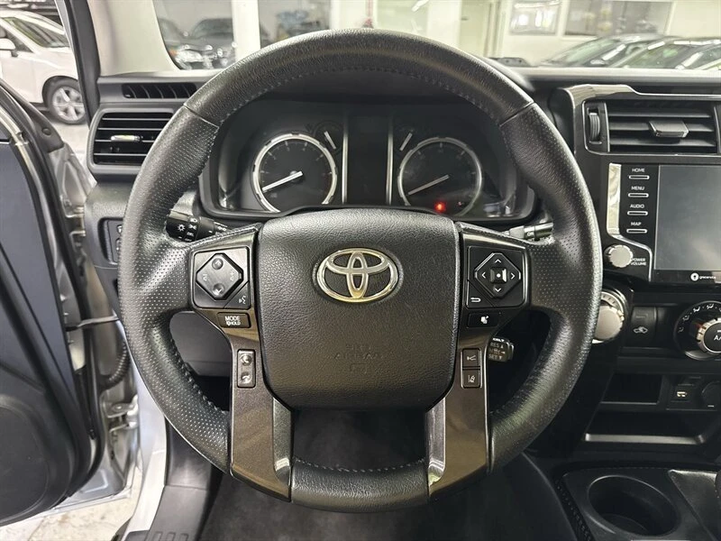 2020 Toyota 4Runner 5th Gen - Image 12 of 18