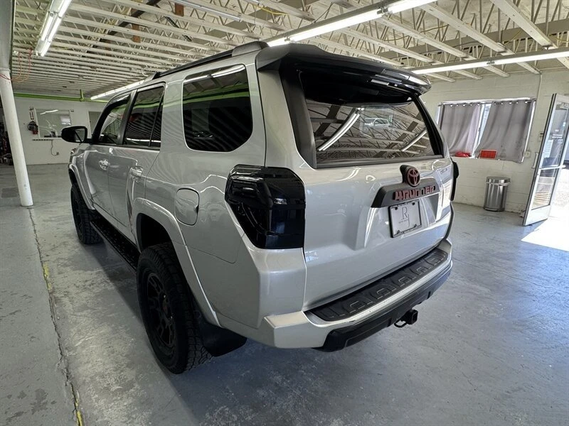 2020 Toyota 4Runner 5th Gen - Image 4 of 18