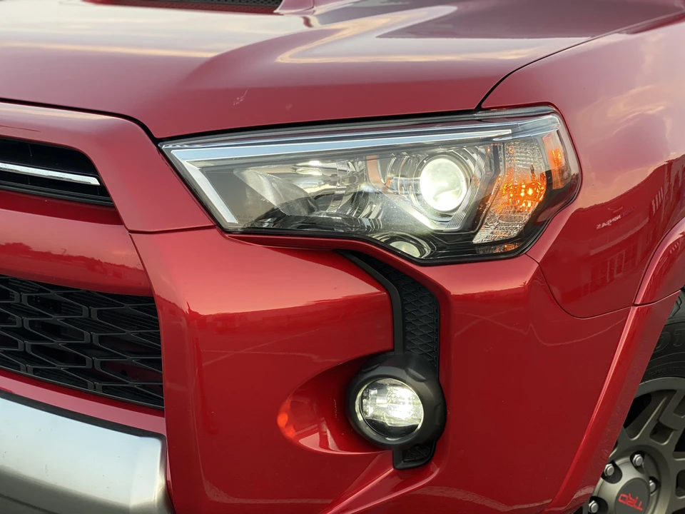 2020 Toyota 4Runner 5th Gen - Image 15 of 31