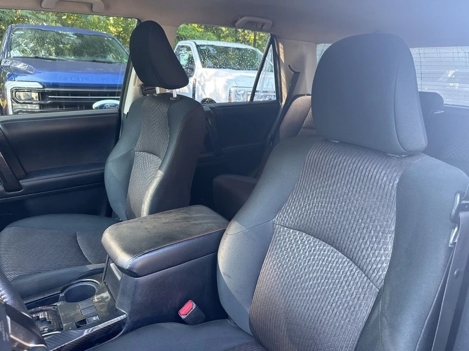 2020 Toyota 4Runner 5th Gen - Image 8 of 12