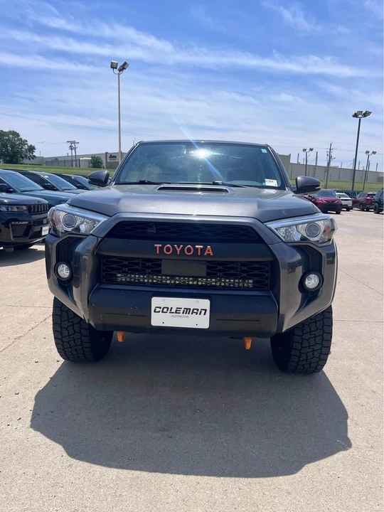 2020 Toyota 4Runner 5th Gen - Image 2 of 12
