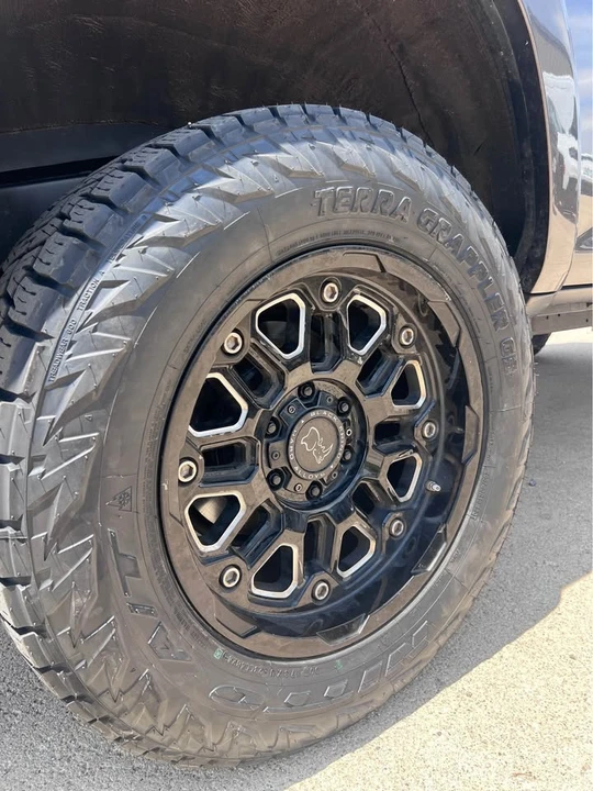 2020 Toyota 4Runner 5th Gen - Image 5 of 12