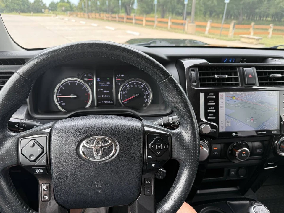 2020 Toyota 4Runner 5th Gen - Image 7 of 9