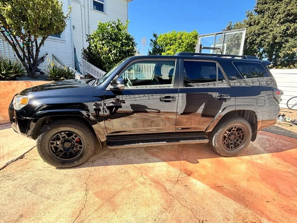 2020 Toyota 4Runner 5th Gen - Image 3 of 19